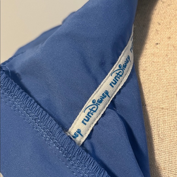 Run Disney 2024 Jacket - Picture 7 of 15